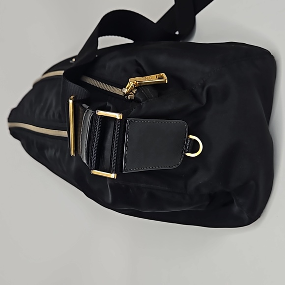 Authentic Prada Vela Tessuto Crossbody Bag - Picture 3 of 16